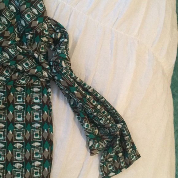 PERFECT CONDITION DRESS - Picture 5 of 5